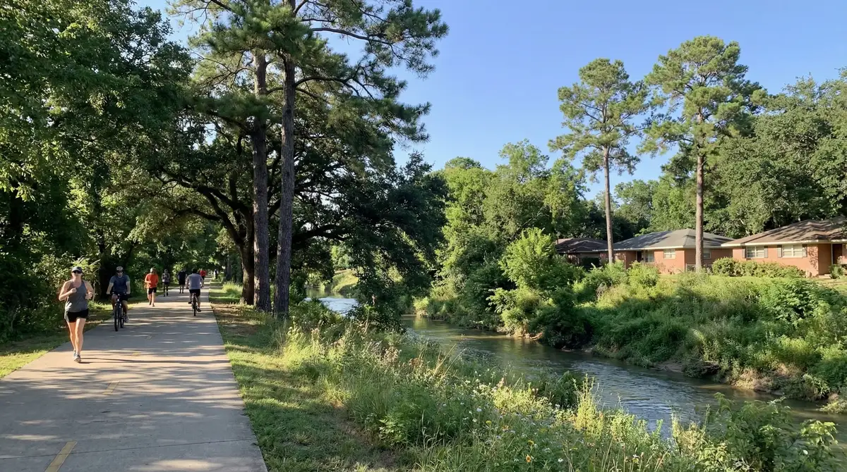 Timbergrove / Lazybrook neighborhood in Houston Texas — residential streetscape and community